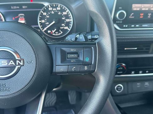 Certified 2023 Nissan Rogue SV image 22