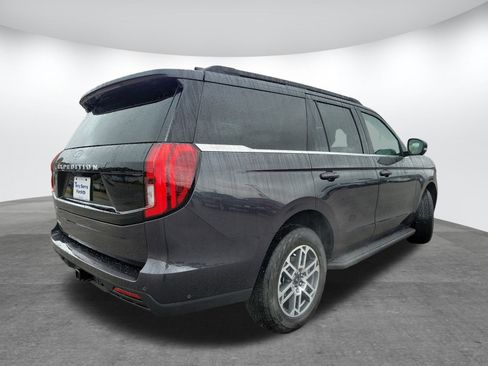 New 2025 Ford Expedition Active AWD/4WD image 5