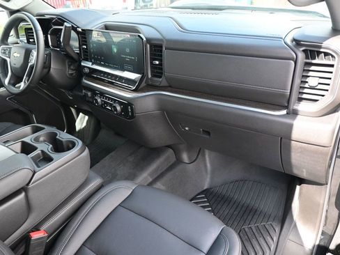 Used 2026 Chevrolet Silverado 1500 LT w/ Z71 Off-Road Package image 11