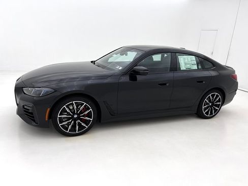 New 2026 BMW 430i xDrive w/ M Sport Package AWD/4WD image 2