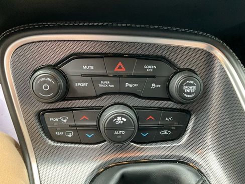 Used 2017 Dodge Challenger T/A image 13