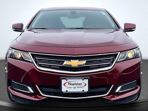 Used 2017 Chevrolet Impala LT w/ Convenience Package FWD image 3