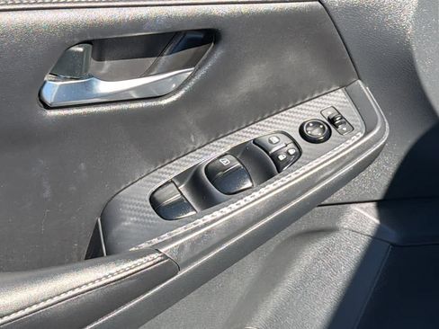 Used 2022 Nissan Sentra SV FWD image 22