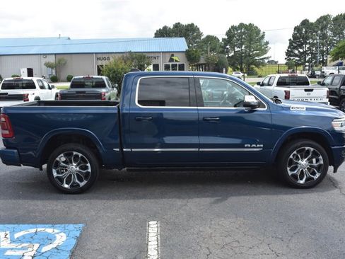 Used 2023 RAM 1500 Limited AWD/4WD image 4