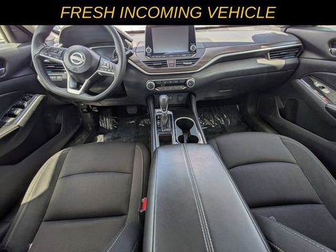 Used 2023 Nissan Altima 2.5 SV image 12