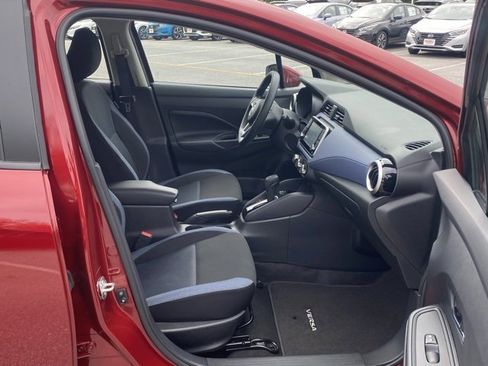 Used 2024 Nissan Versa SV w/ Trunk Package image 25