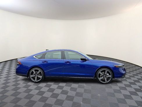 Used 2023 Honda Accord Sport image 10