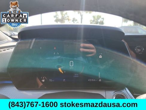 Used 2024 Chevrolet Trax LT w/ Sunroof Package FWD image 30