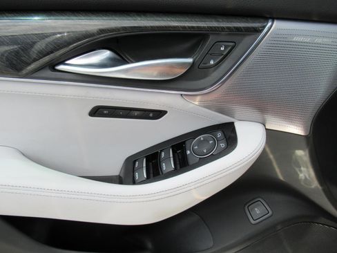 Used 2022 Cadillac CT5 Premium Luxury RWD image 20