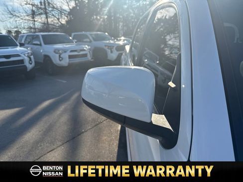 Used 2021 Toyota Tacoma SR image 39