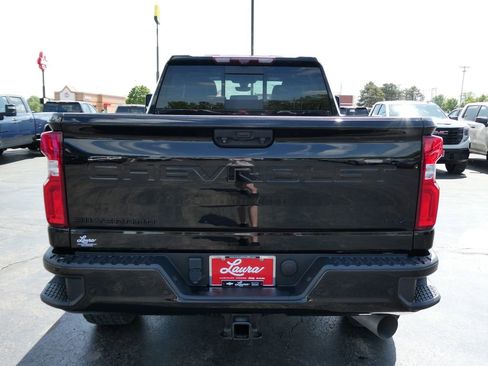 Used 2022 Chevrolet Silverado 2500 LTZ w/ LTZ Plus Package AWD/4WD image 6