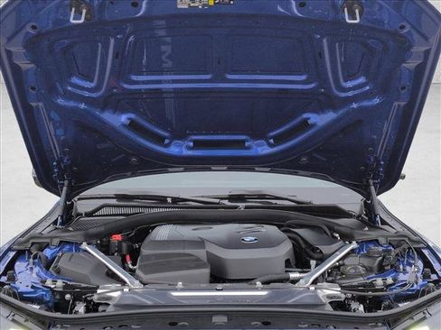 New 2026 BMW 430i xDrive w/ M Sport Package AWD/4WD image 17