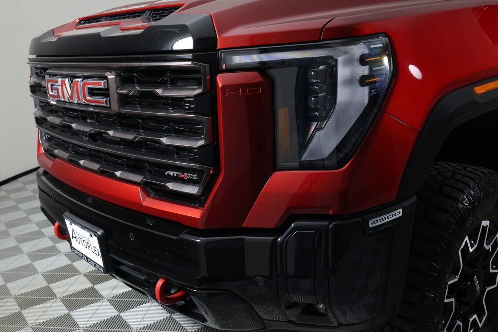 Used 2025 GMC Sierra 2500 AT4X AWD/4WD image 46