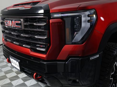 Used 2025 GMC Sierra 2500 AT4X AWD/4WD image 46