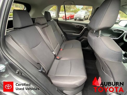 Certified 2024 Toyota RAV4 LE AWD/4WD image 19