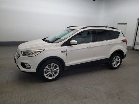 Used 2019 Ford Escape SEL AWD/4WD image 2