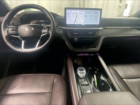 Used 2025 Ford Explorer Platinum w/ LUX Leather Package image 22