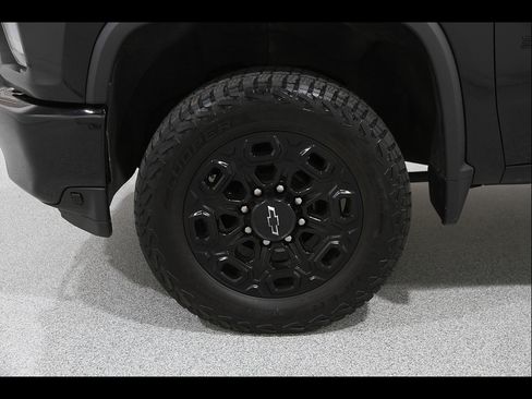 Used 2022 Chevrolet Silverado 3500 LT w/ All Star Edition AWD/4WD image 23