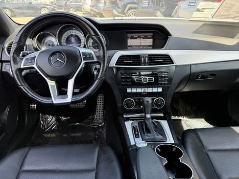 Used 2013 Mercedes-Benz C 250 Sedan image 37