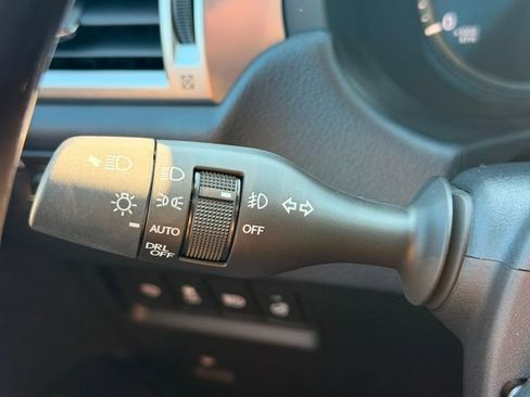 Used 2023 Lexus GX 460 Premium w/ Premium Package AWD/4WD image 18
