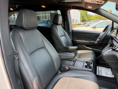 Used 2025 Honda Odyssey Sport-L image 26