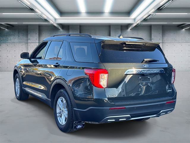 Used 2023 Ford Explorer XLT w/ Equipment Group 202A AWD/4WD image 5
