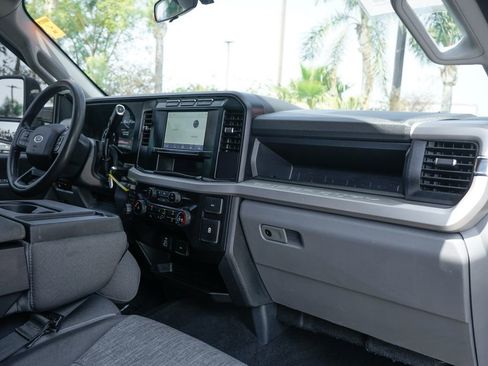 Used 2023 Ford F250 XL w/ STX Appearance Package AWD/4WD image 36