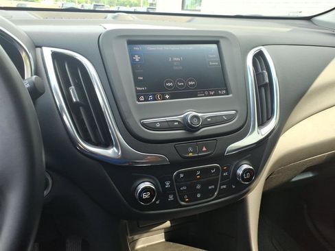 Used 2024 Chevrolet Equinox LT w/ LPO, Floor Liner Package FWD image 10