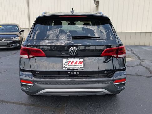 Used 2022 Volkswagen Taos SE AWD/4WD image 6