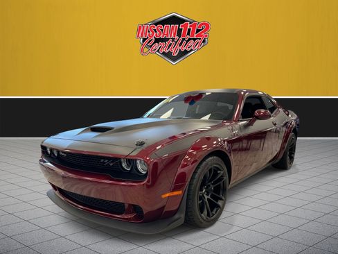 Used 2023 Dodge Challenger R/T Scat Pack RWD image 2