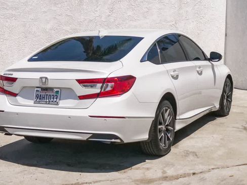 Used 2022 Honda Accord EX-L image 9