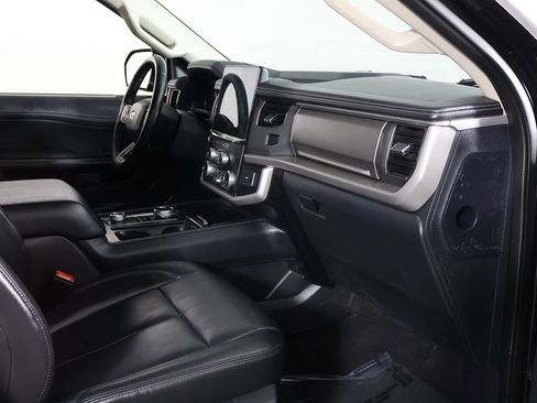 Used 2024 Ford Expedition Max XLT AWD/4WD image 26