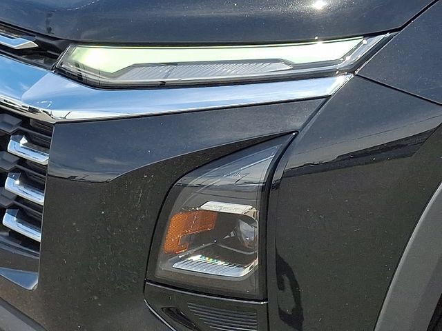 Used 2025 Chevrolet Equinox LT AWD/4WD image 30
