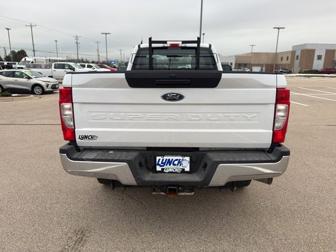 Used 2022 Ford F250 XL w/ Power Equipment Group AWD/4WD image 4