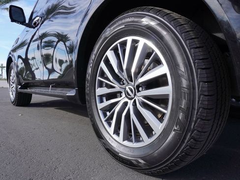 Certified 2023 Nissan Armada SL w/ Captain's Chairs Package image 6