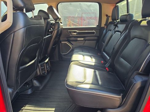 Used 2019 RAM 1500 Laramie AWD/4WD image 29