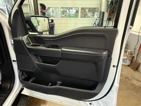 Used 2022 Ford F150 XLT w/ Equipment Group 301A Mid image 26