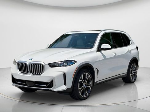 New 2026 BMW X5 xDrive40i w/ Climate Comfort Package AWD/4WD image 1