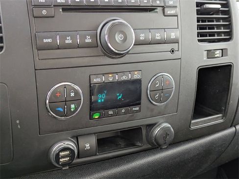 Used 2011 Chevrolet Silverado 1500 LT w/ All-Star Edition image 19