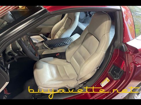 Used 2007 Chevrolet Corvette Coupe w/ Preferred Equipment Group image 17