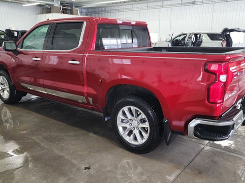 Used 2022 Chevrolet Silverado 1500 LTZ image 6