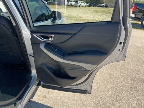Used 2024 Subaru Forester Limited AWD/4WD image 35