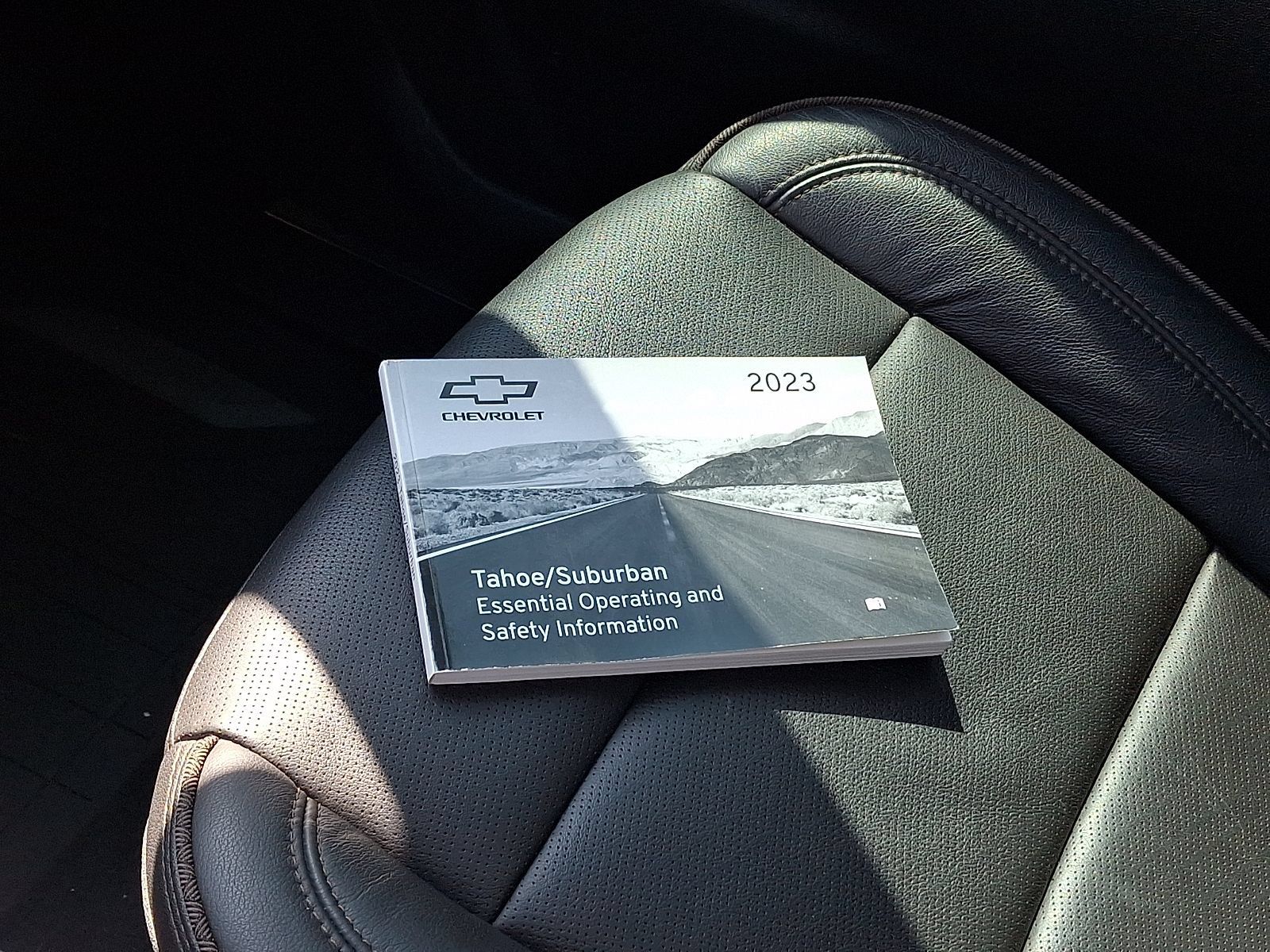 Used 2023 Chevrolet Tahoe High Country AWD/4WD image 23