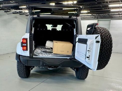 Used 2024 Ford Bronco Raptor AWD/4WD image 11