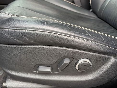 Used 2023 Genesis GV80 2.5T w/ Advanced Package image 11