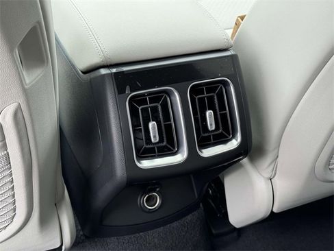 New 2025 Kia Sorento S w/ Panoramic Sunroof Package image 16