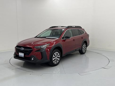 Certified 2024 Subaru Outback Premium AWD/4WD image 2