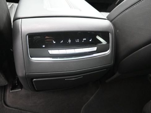Used 2023 Cadillac Escalade ESV Sport Platinum RWD image 18
