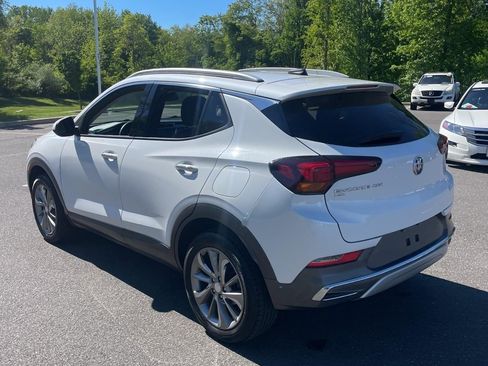 Used 2023 Buick Encore GX Essence w/ Experience Buick Package AWD/4WD image 3