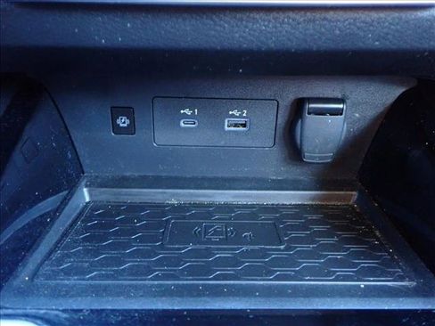 Used 2023 Nissan Altima 2.5 SR w/ SR Premium Package image 20